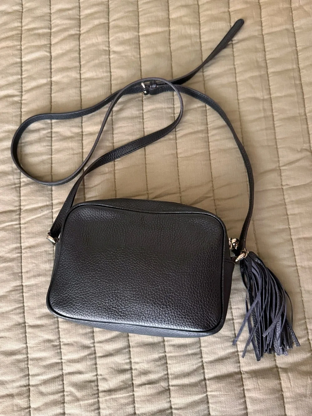 Gucci Black Leather Soho Disco Crossbody
